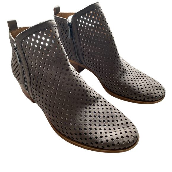 LUCKY BRAND  Basel Perforated Bootie Double Zipper Size 9.5 / 39.5 Ankle Boot - Picture 1 of 15